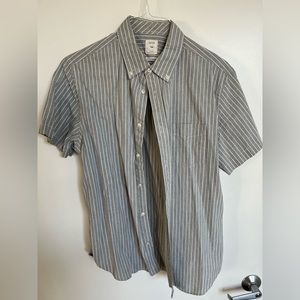 Gap short sleeve